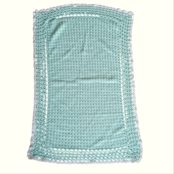 NEW Handmade Crocheted Mint Green Baby Blanket Green White - Picture 4 of 10